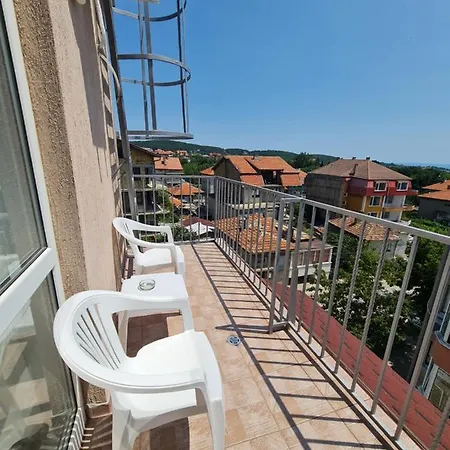 Апартамент Варна Виница Apartment